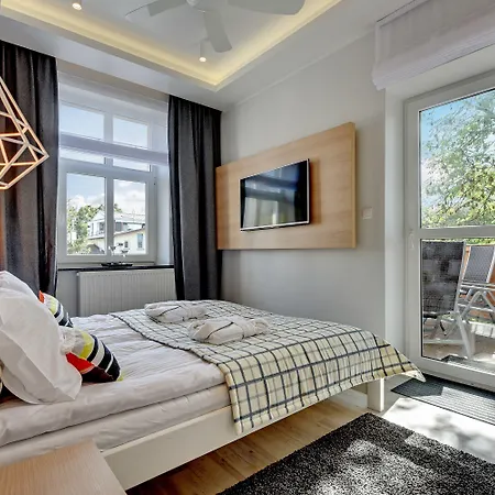 Апартаменты Nemo - Premium Z Parkingiem - Blisko Plazy - By Lion *