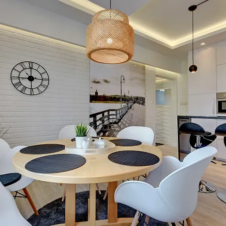 Nemo - Premium Z Parkingiem - Blisko Plazy - By Lion Апартаменты