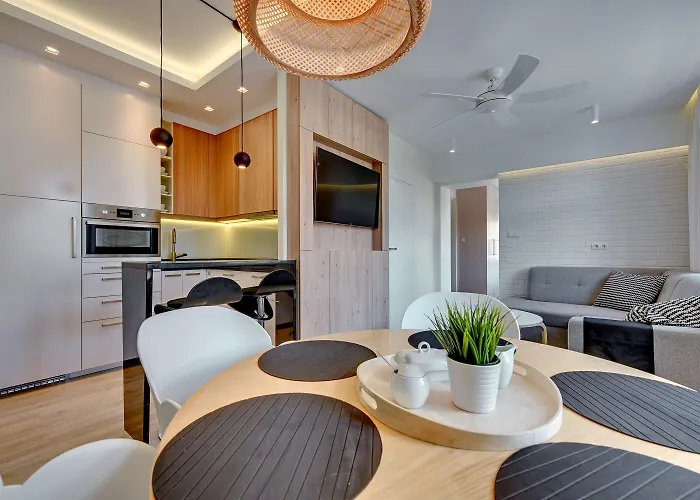 Apartment Nemo - Premium Z Parkingiem - Blisko Plazy - By Lion *